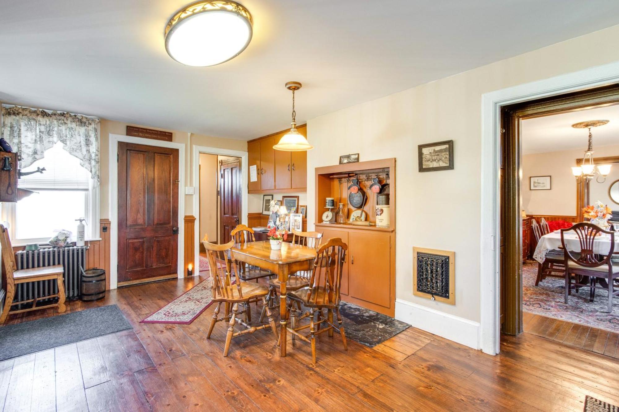 Victorian Home With Porch 6 Mi To Hickory Run Park! وايت هافن المظهر الخارجي الصورة